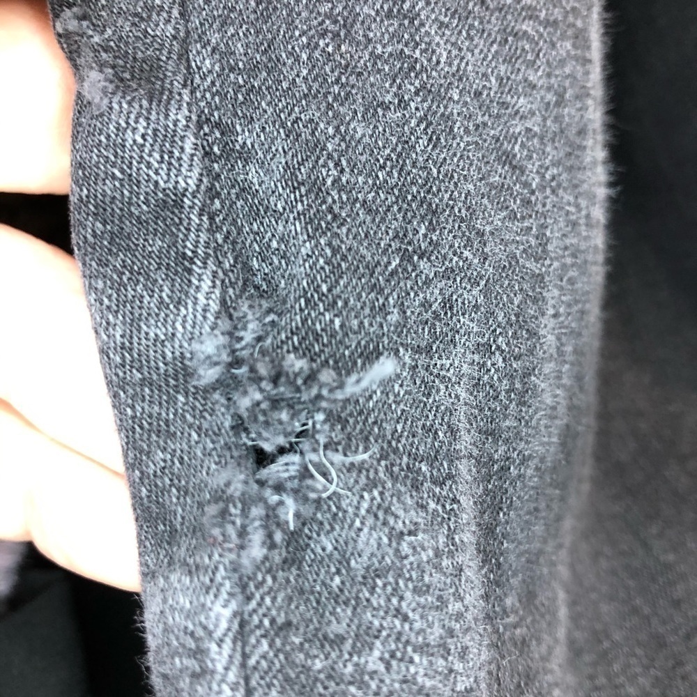 American Eagle Black Super Stretch Skinny Jeans - Picture 9 of 15